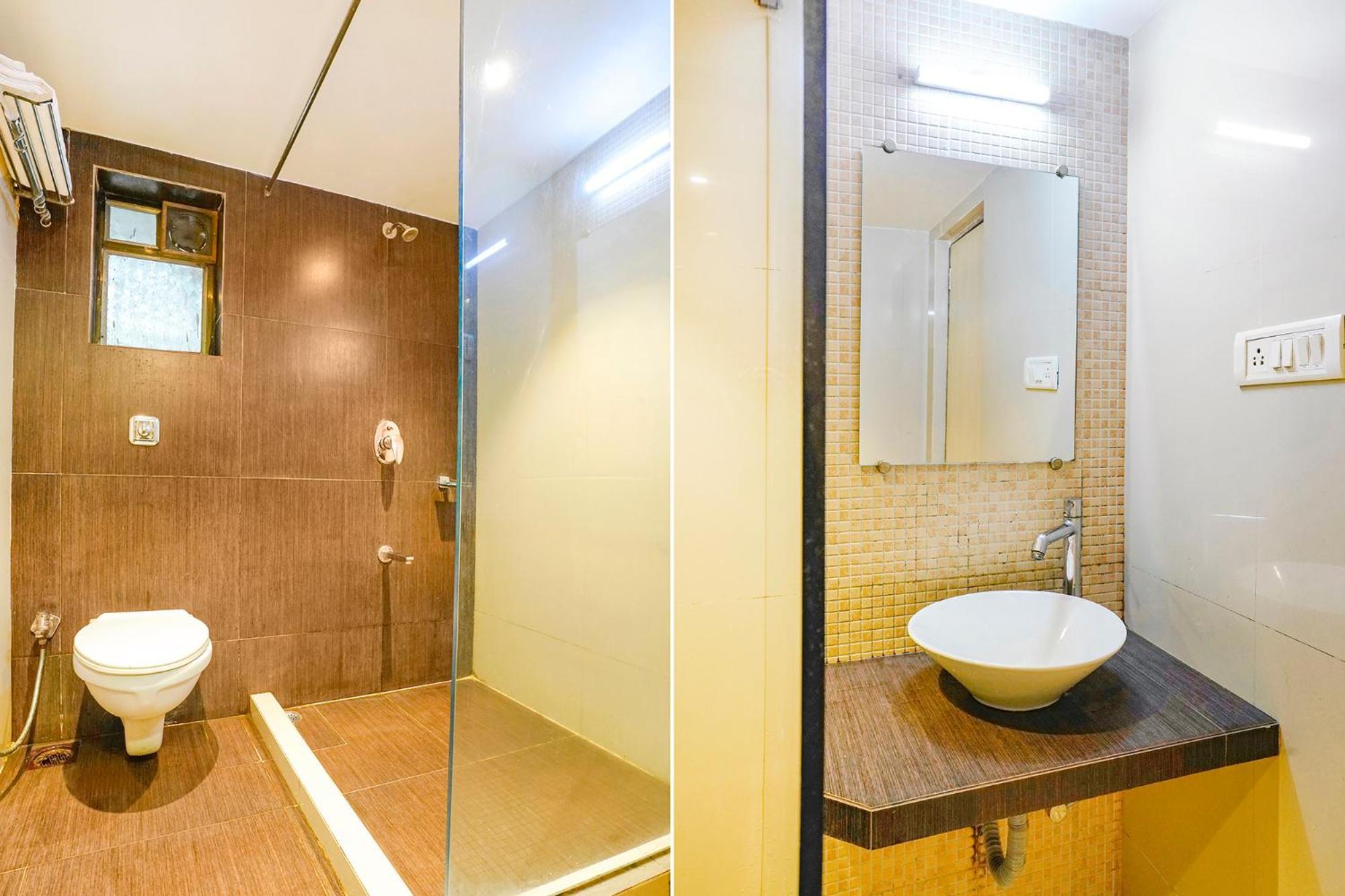 Hotel Fabexpress Kuber - Nr Apmc Vashi, Navi